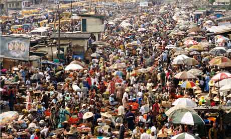 ImgX%2FHumanOverpopulation%2FAfrica%2FNigeria overcrowded street