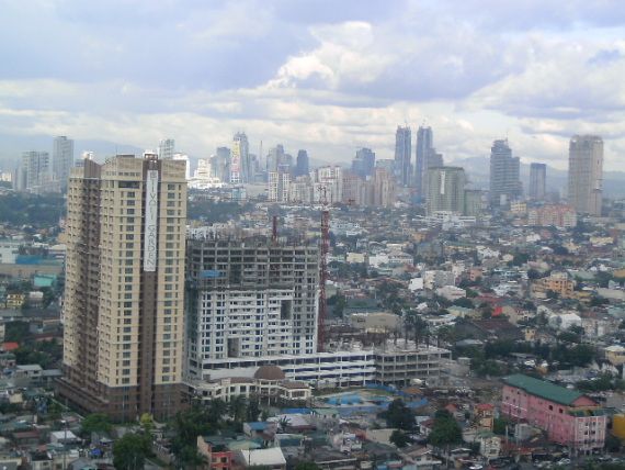 philippines overpopulation skyline