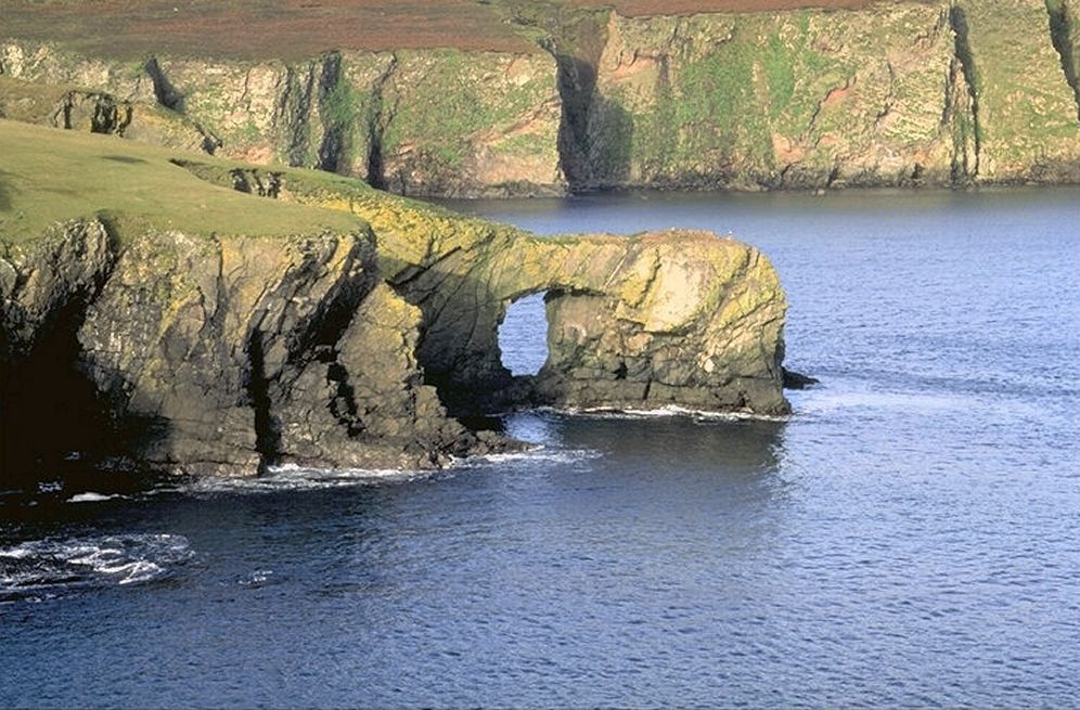 vertical coast